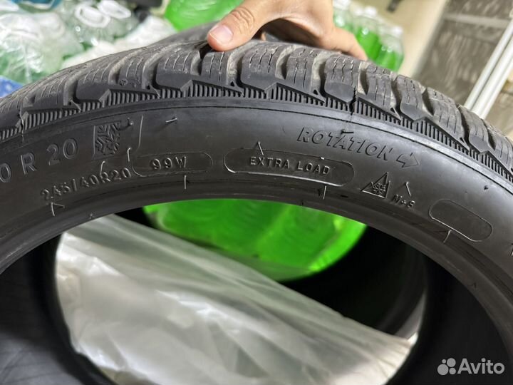 Michelin Alpin 5 24.5/40 R20 и 27/35 R20