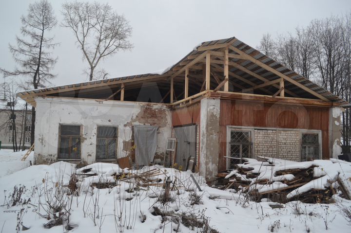 Помещение свободного назначения, 300 м²