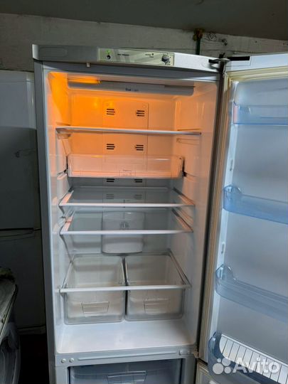 Холодильник 