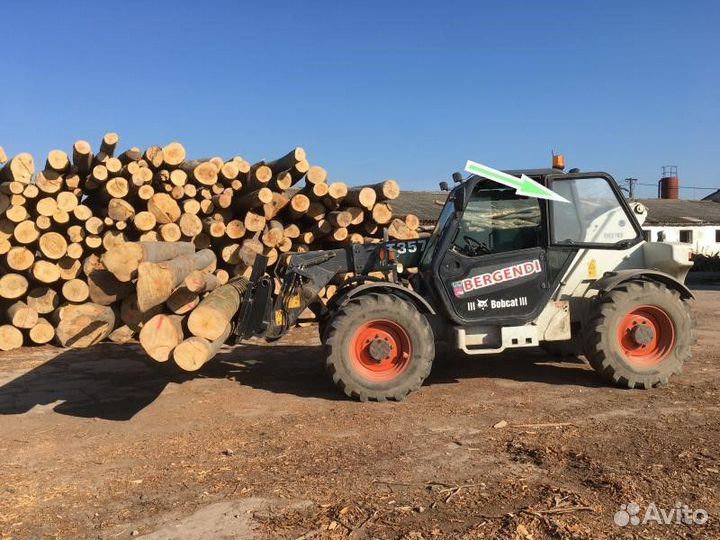 Стекло дверное левое верхнее Bobcat Т3571/3571L
