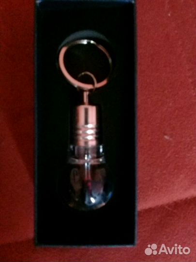 Подарочная флешка в виде лампочки