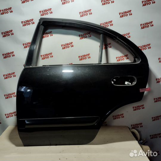 Задняя левая дверь Nissan Almera N16