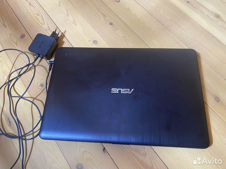 Игровой ноутбук asus/2видеокарты/4ядра/1tb