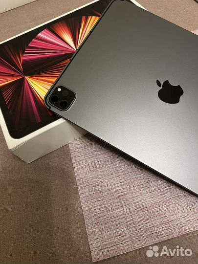 Планшет apple iPad pro 11 1tb WiFi + Sim