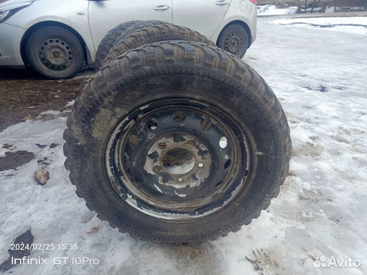 Колеса на ниву