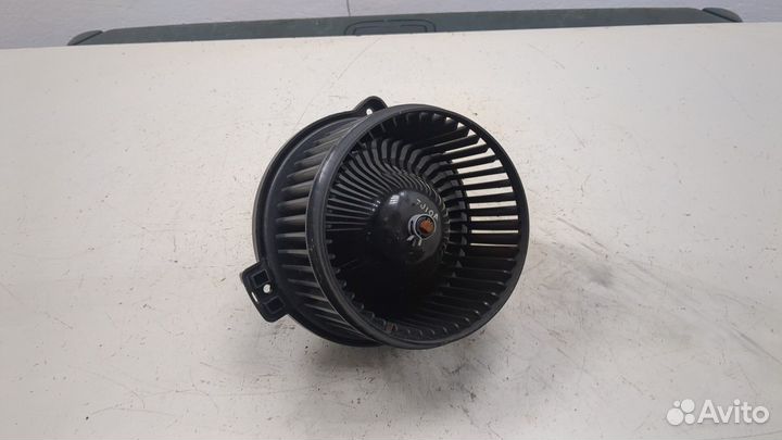 Двигатель отопителя Opel Antara, 2009