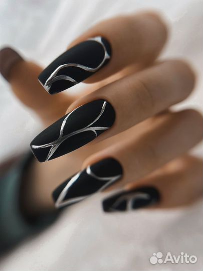 Маникюр с выездом на дом