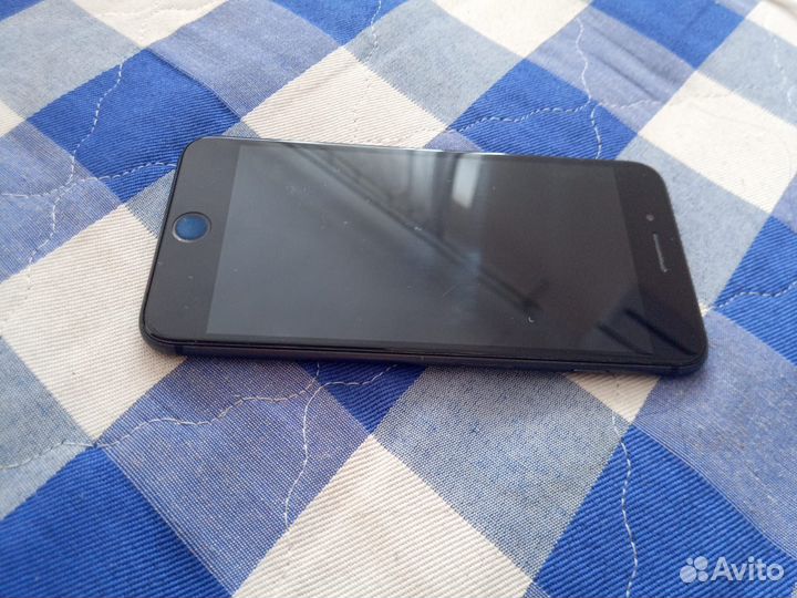 iPhone 8 Plus, 256 ГБ