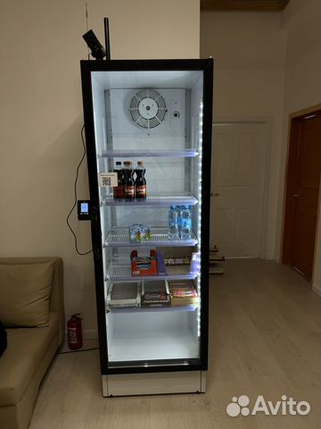 Холодильник вендинг Frigoglass plus-500