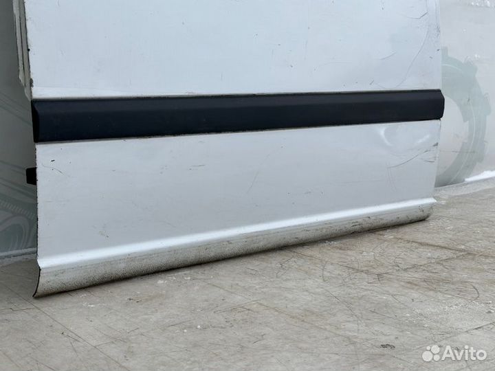 Дверь сдвижная левая Mercedes-Benz Vito W639