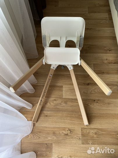 Стульчик для кормления Stokke Clikk