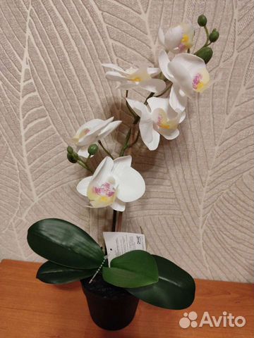 Новый искусственный цветок