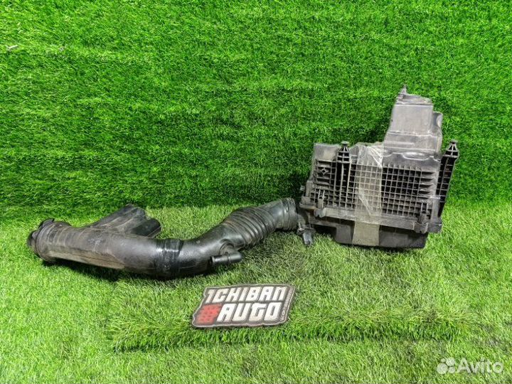 Корпус воздушного фильтра Land Rover Freelander