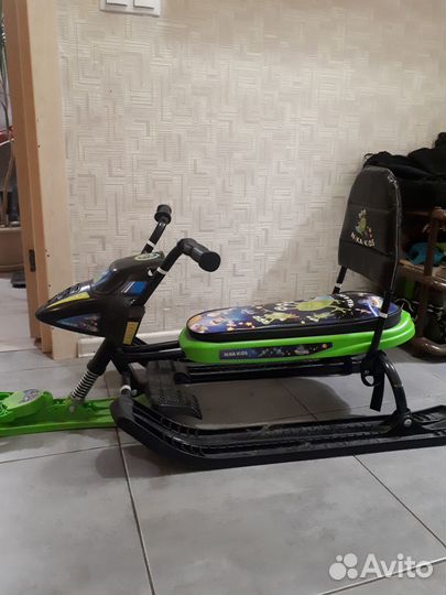 Детский снегокат