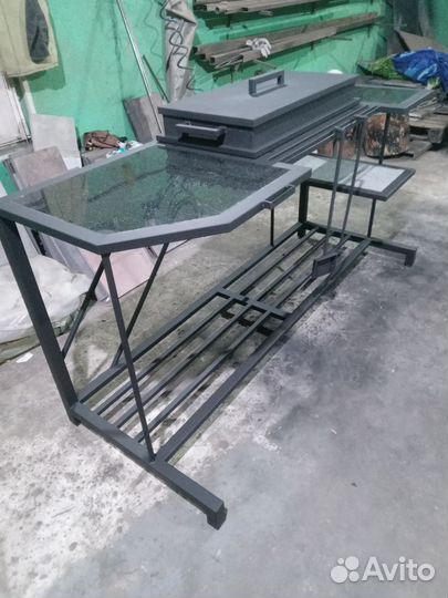 Мангал в стиле лофт с каменным столиком