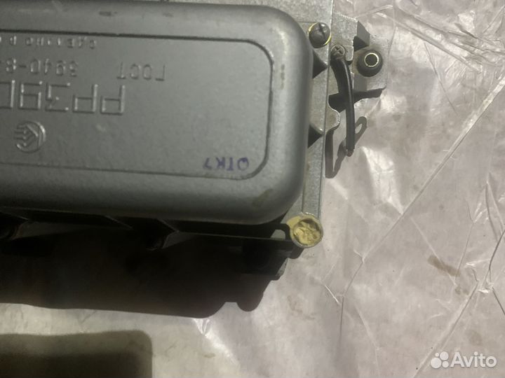 Реле регулятор рр-390-б1