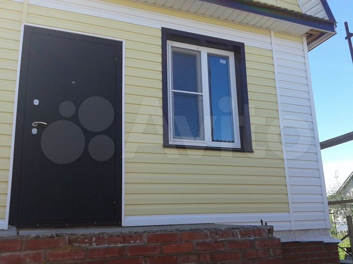 Дом 176 м² на участке 12 сот.