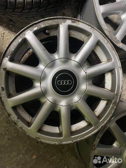 Оригинальные литые диски для Audi 80