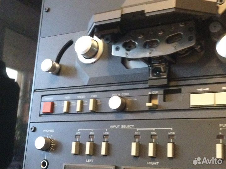 Катушечный магнитофон Tascam 32