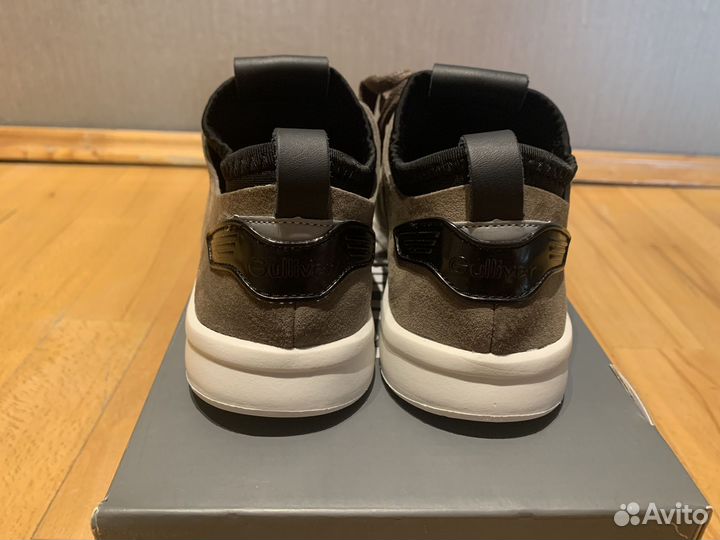 Кроссовки gulliver 35 р