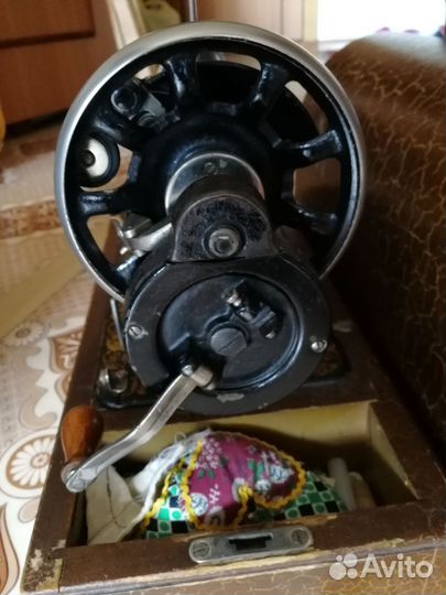 Швейная машинка