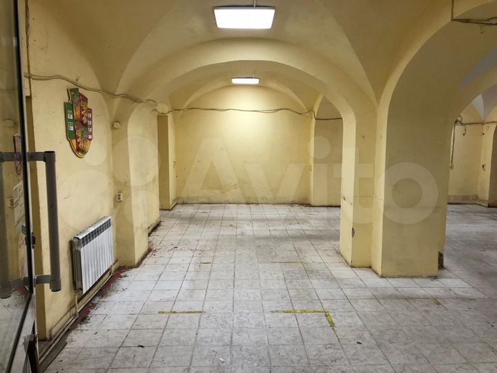Исторический центр, 90 метров