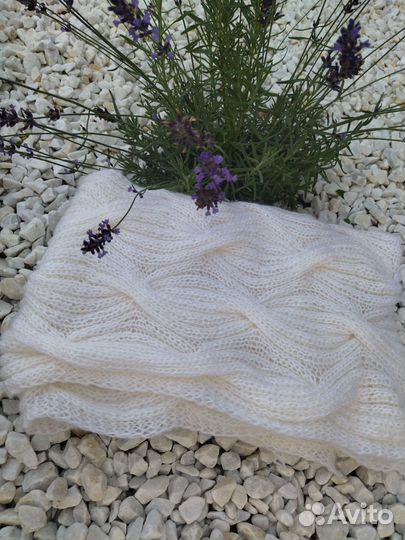 Шаль ручной работы