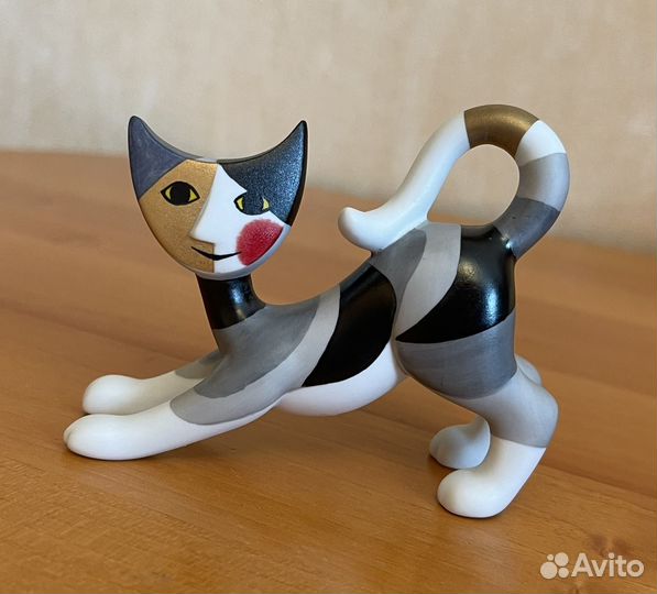 Кошка Gina, фигурка Goebel, 8 см