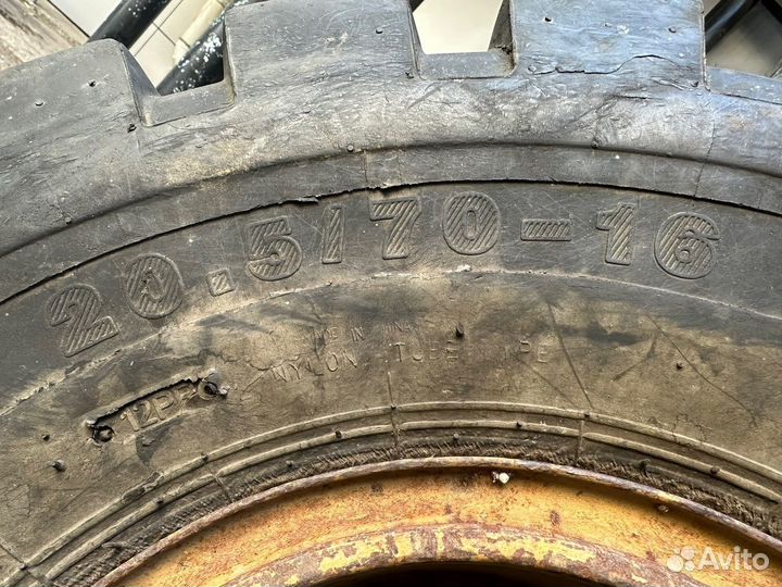 Wanlining E3/L3 20.5/70 R16