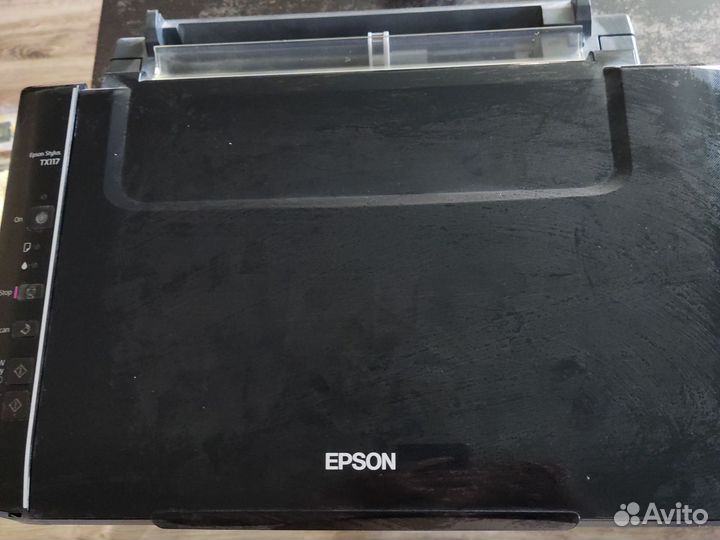 Отдам принтер Epson на запчасти
