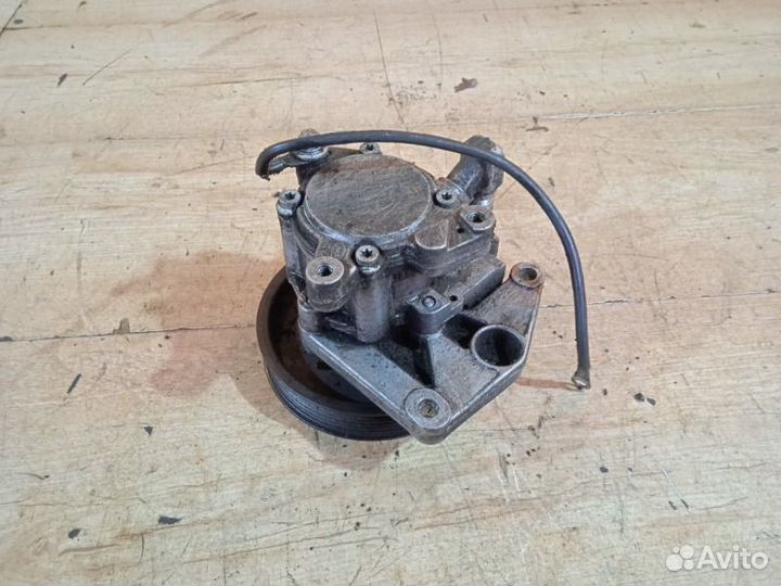 Насос гидроусилителя Mercedes-Benz S-Class W221