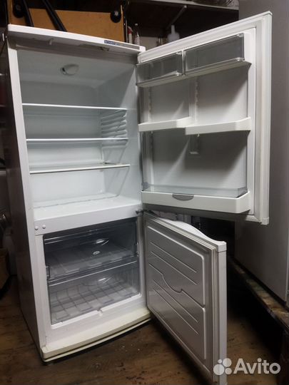 Холодильник - морозильник atlant атлант
