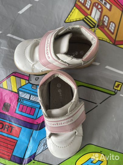 Детская обувь для девочки