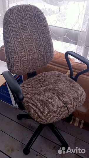 Компьютерное кресло бу