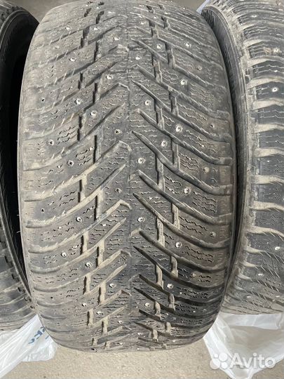 Nokian Tyres Hakkapeliitta 8 255/40 R19 100