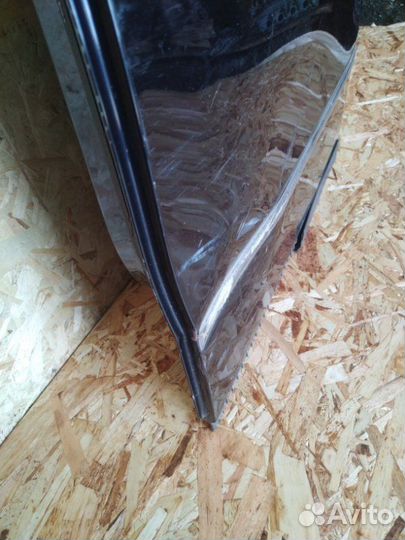 Дверь задняя левая Volkswagen Passat B6 3C2