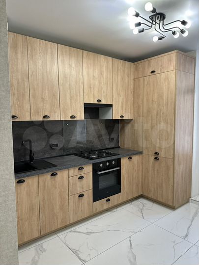 2-к. квартира, 61 м², 3/14 эт.