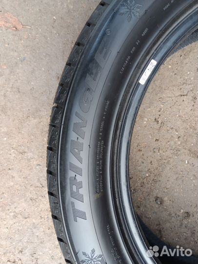 Triangle Snowlink TWT02 225/55 R19