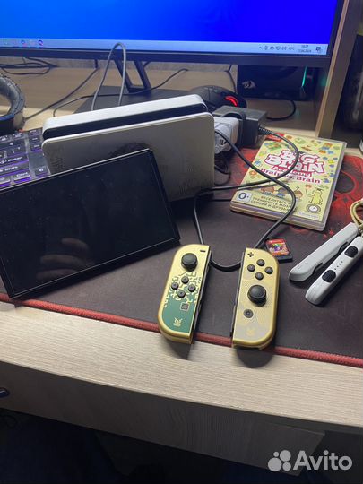 Nintendo switch oled zelda edition