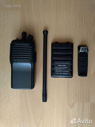 Радиостанция Vertex Standart VX-160V