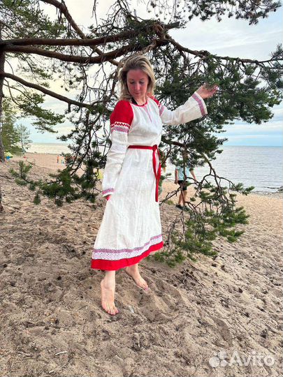 Славянское платье женское