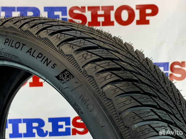 Michelin Alpin A5 285/30 R22 101W