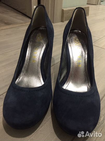 Новые туфли нат замша