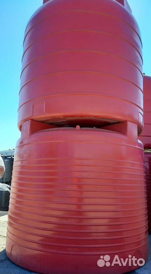 Ёмкость пластиковая в обрешётке