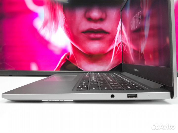 Ультрабук Xiaomi для командировок в металле