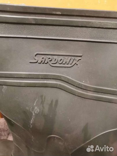 Сапоги резиновые новые 43 и 44