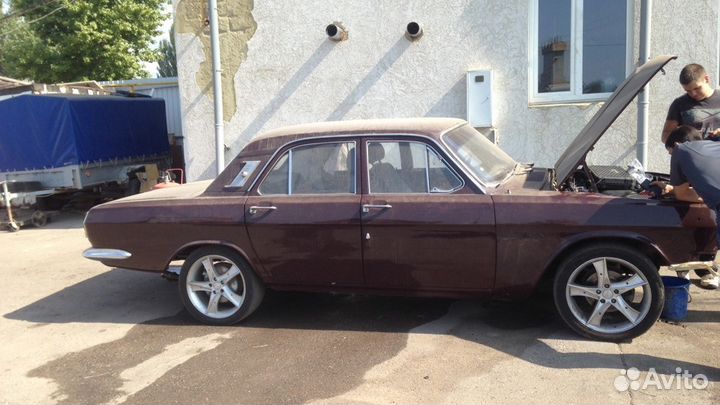 ГАЗ 24 Волга 5.5 AT, 1974, 100 000 км