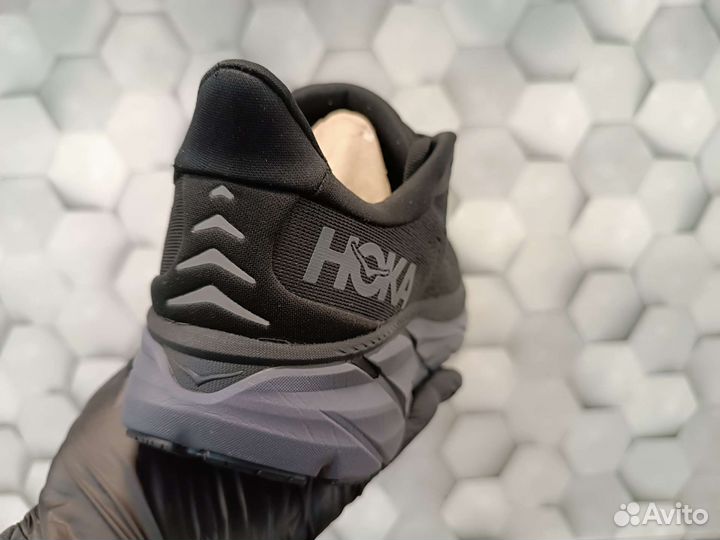 Кроссовки беговые Hoka M Clifton 8 black