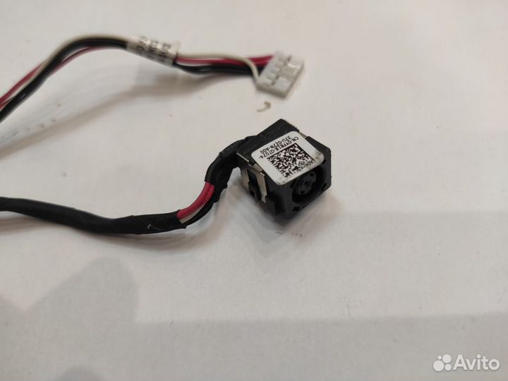 Ноутбук Dell inspiron 3521, 3537 на запчасти