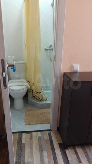 Комната 15 м² в 6-к., 3/3 эт.